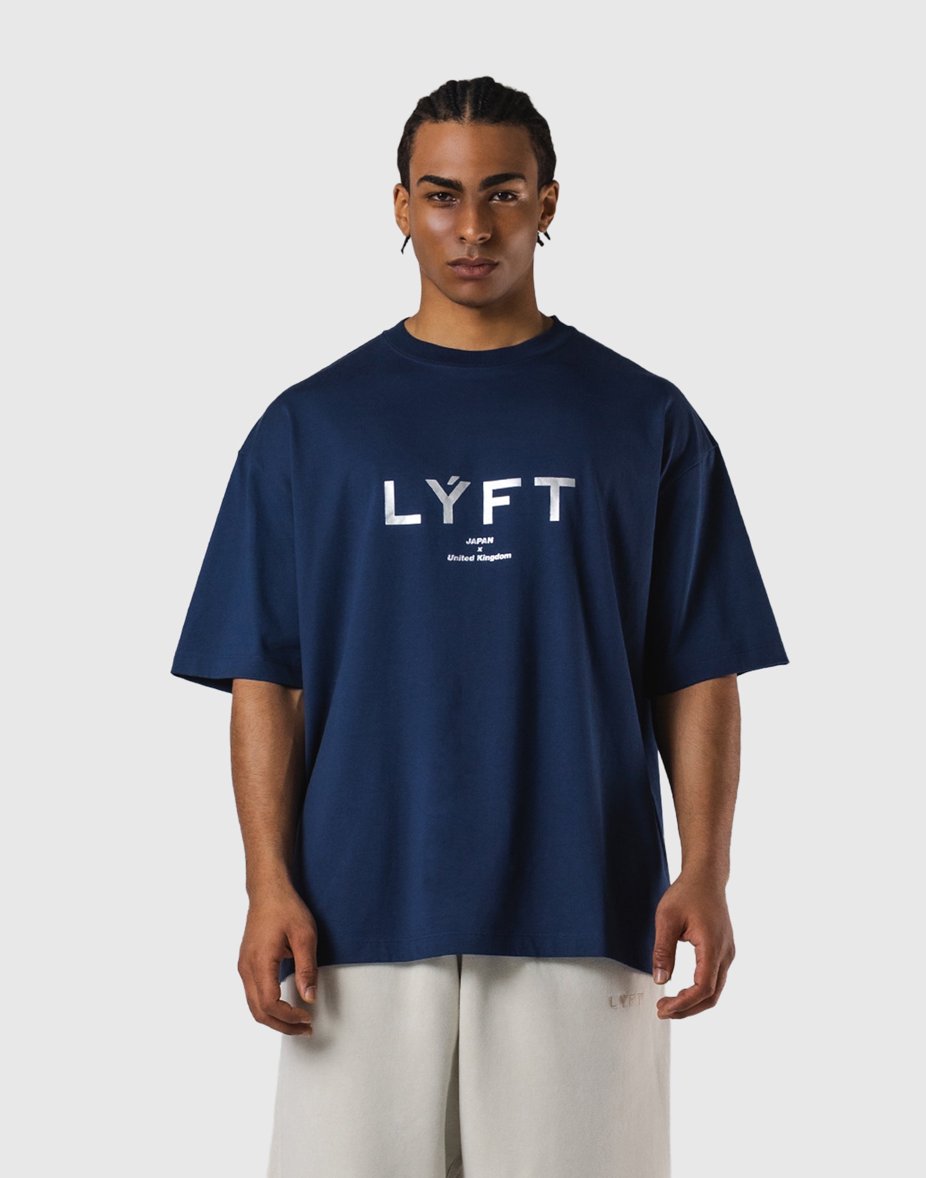 Beyaz Klasik Logolu Büyük LYFT - Streetwear Gym Brand incelemesi ve fiyatı