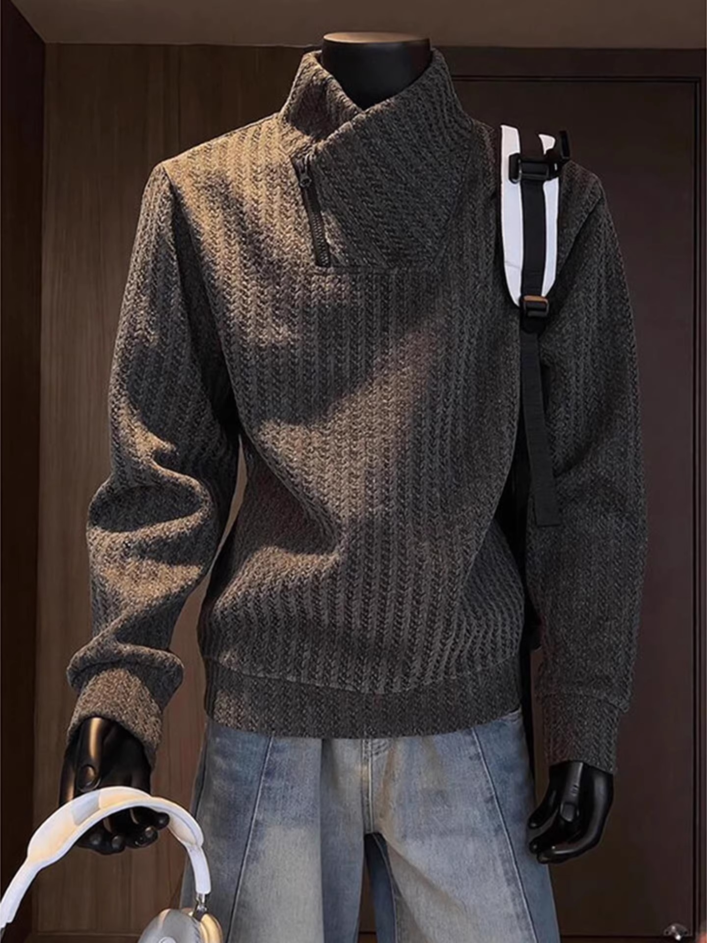 Japon Tarzı Fermuarlı, Dik Yak - Streetwear Brand incelemesi ve fiyatı